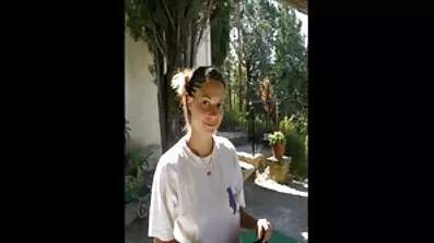 ខ្ញុំបានមកទិញសាឡុងមួយនិង fucked អ្នកលក់.