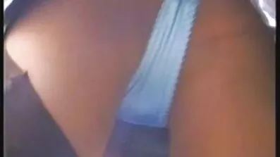 Babitter ក្តៅប៍នតង់ដេ Fucks ម្ចាស់ផ្ទះបន្ទាប់ពីការប៉ះពាល់របស់គាត់.