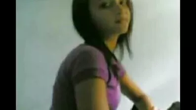លឿងទុំ L Bach Nn Bach pussy ច្រឡំលុយ។