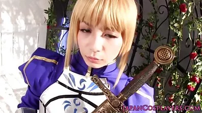 Stepmom បំពេញ stepson ជាមួយ blowjob និងជល់មាន់។