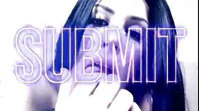 Stepmom មានដើម្បី fuck ជាមួយ stepson។